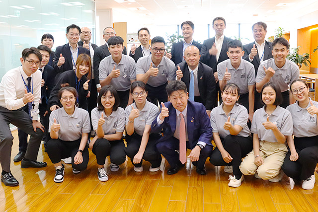 ベトナム実習生12期生集合写真